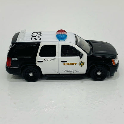 【中古】 596 Chevrolet Tahoe LACSD 1/64 ミニカー ミニカー