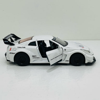 【中古】 R35 LB-WORKS GT-R 1/32 プルバックミニカー