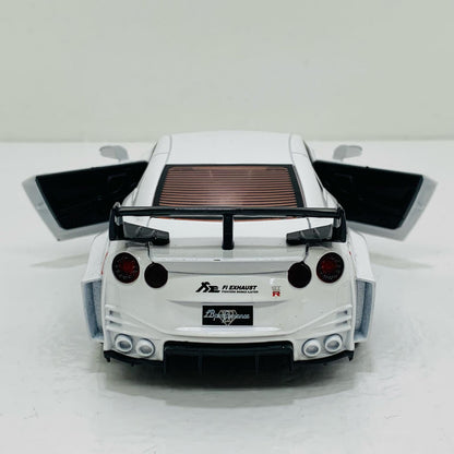 【中古】 R35 LB-WORKS GT-R 1/32 プルバックミニカー