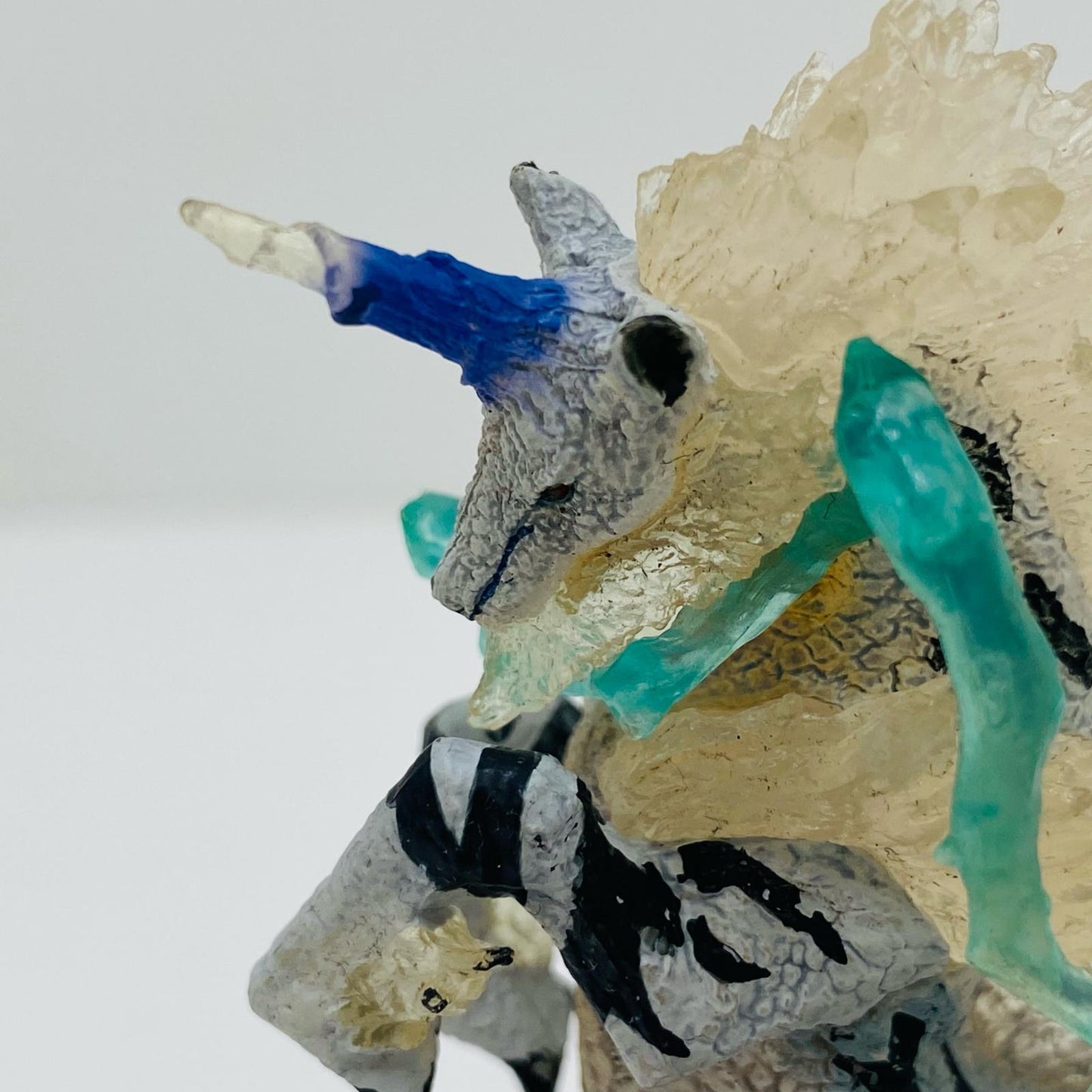 【中古】 キリン(クリアバージョン) カプコンフィギュア【フィギュア】