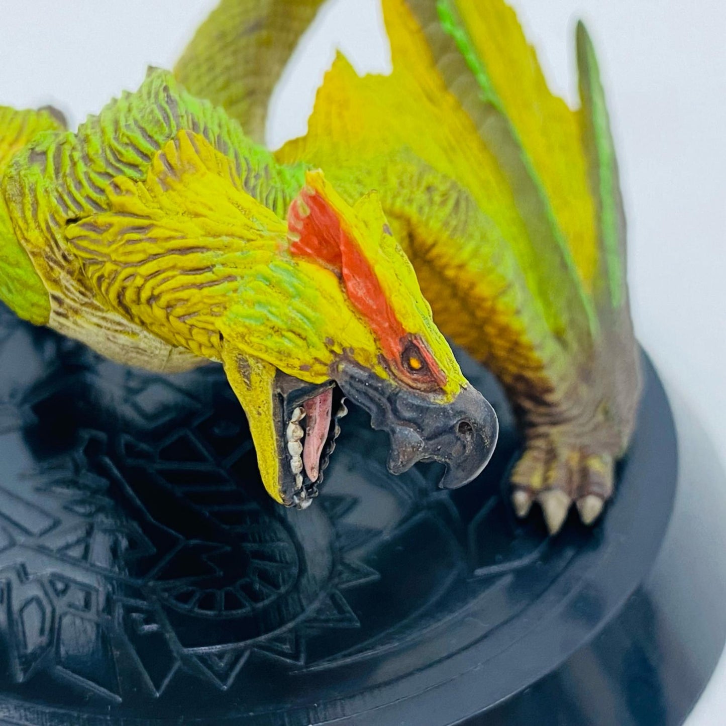 【中古】 ナルガクルガ亜種(怒り状態) カプコンフィギュア【フィギュア】