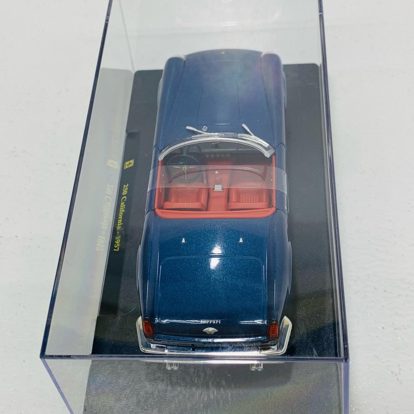 【中古】 Ferrari 250 CALIFORNIA 1957(ブルー) 1/24 ミニカー 同梱