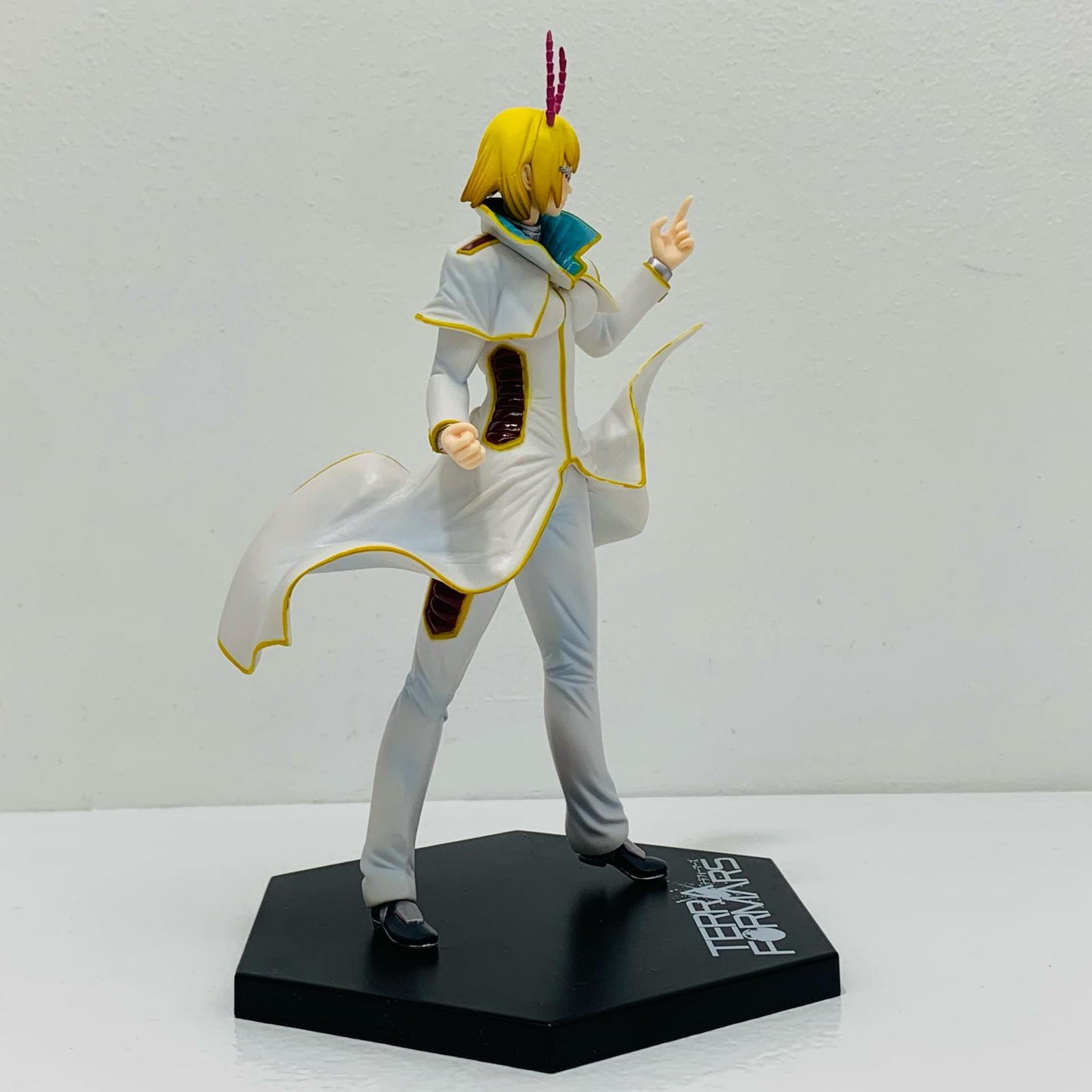 【中古】 ミッシェル・K・デイヴス「TERRAFORMARS-テラフォーマーズ-」プレミアムフィギュア“ミッシェル・K・デイヴス”【フィギュア】