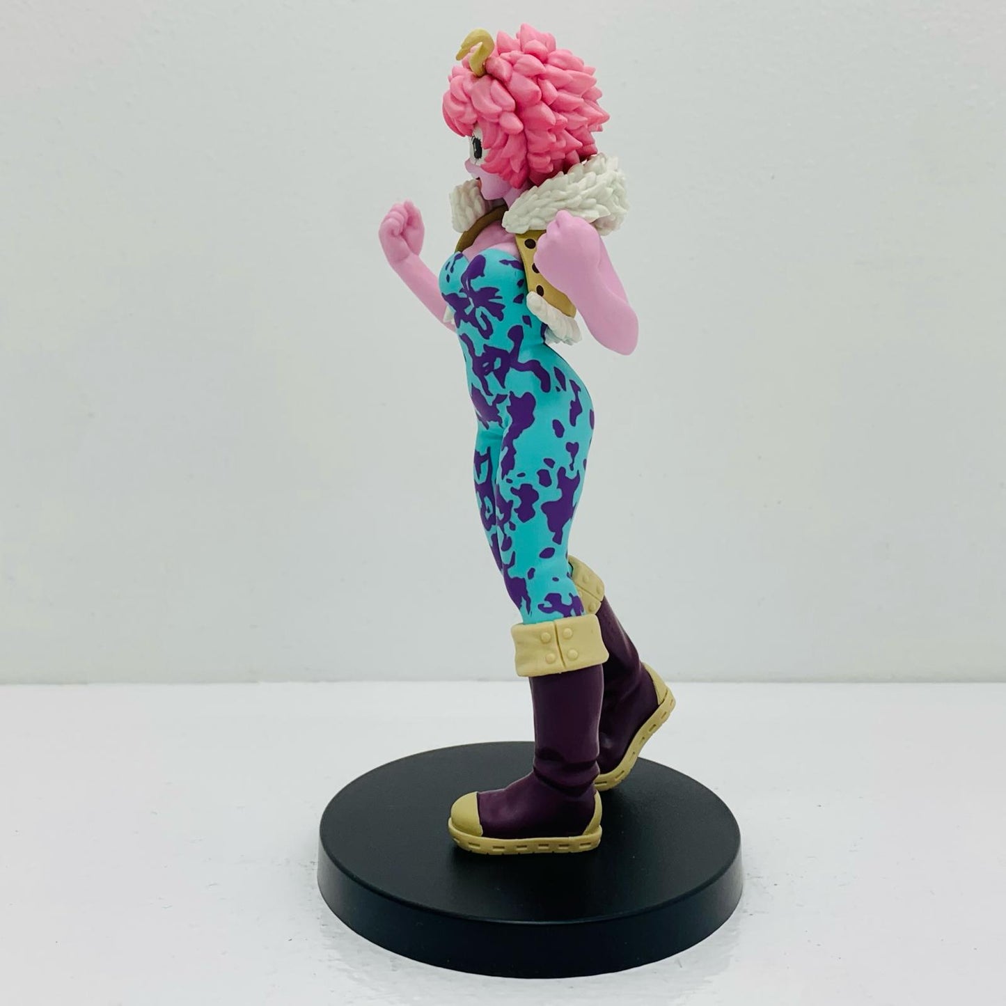 [Used] Mina Ashido "My Hero Academia" AGE OF HEROES -PINKY- [Figure]