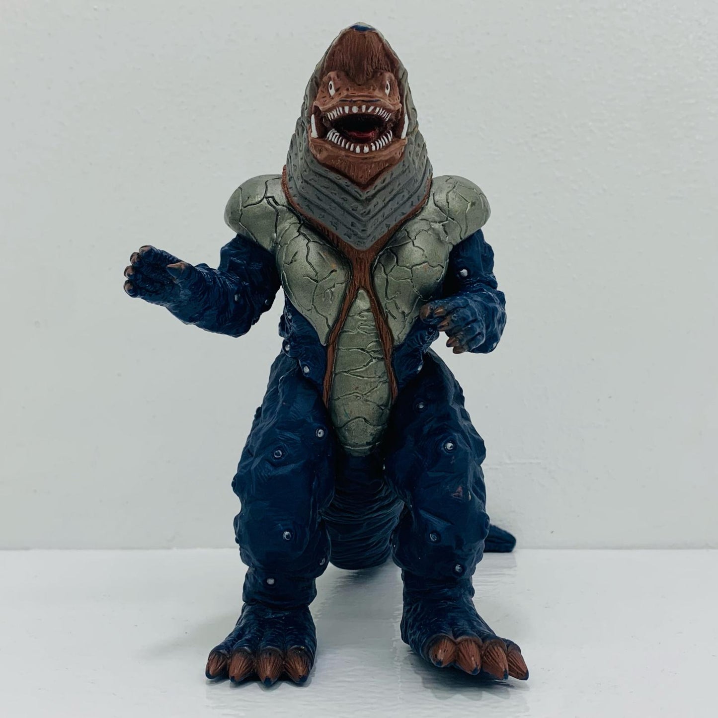 Super Ancient Monster Golza "Ultraman Tiga" Ultra Monster Series 03 [Figure]