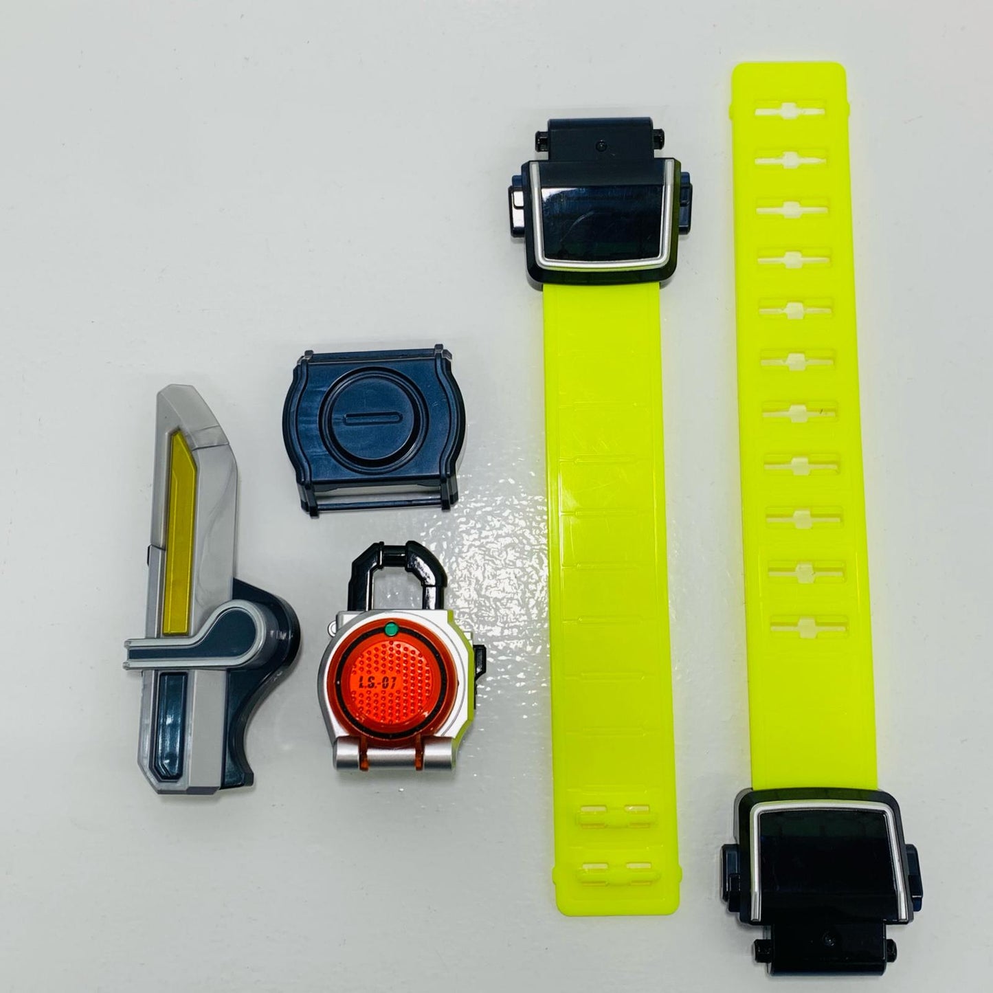 【中古】 変身ベルトVer.20thDX戦極ドライバー「仮面ライダー鎧武」