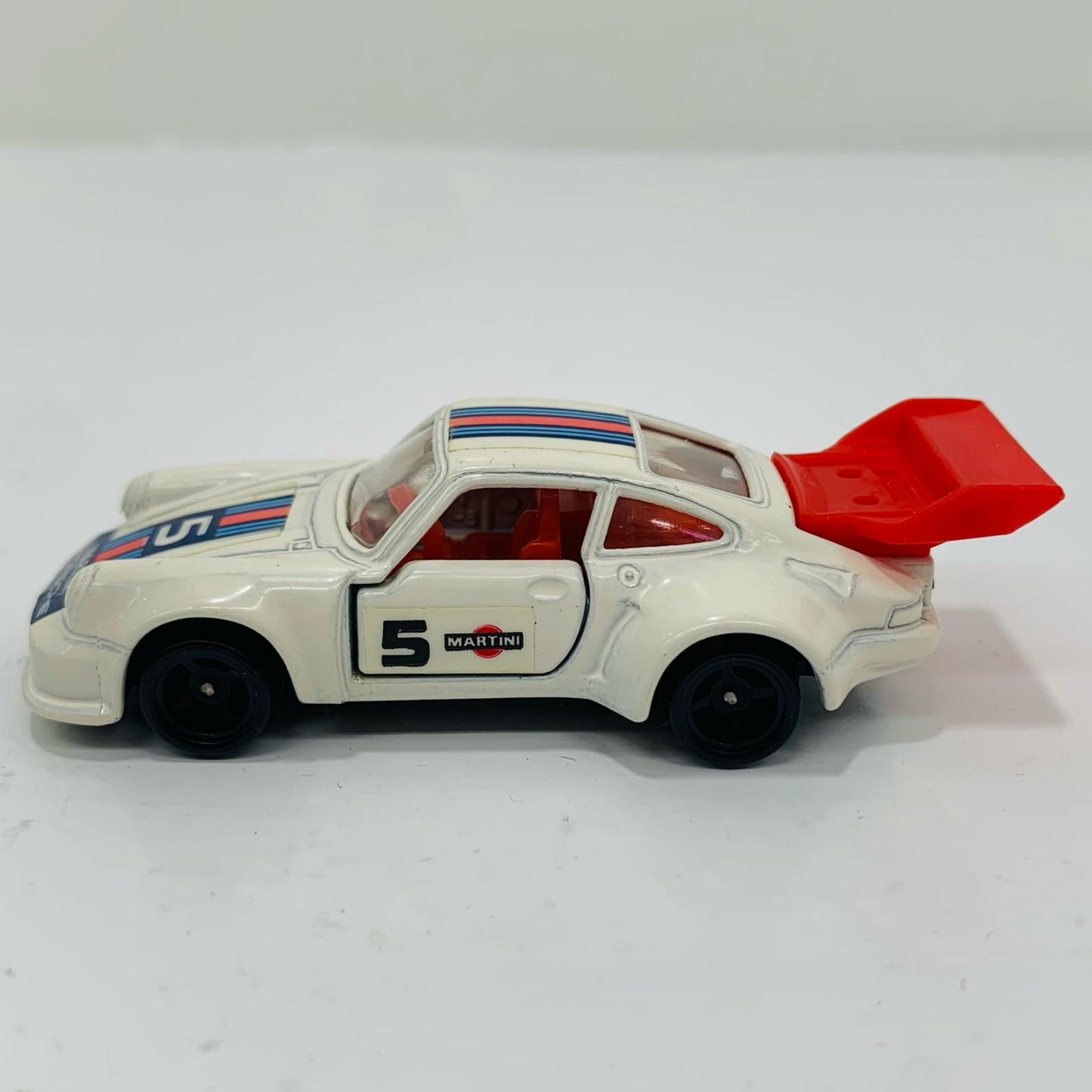 [Used] 1/61 Porsche 935 Turbo #5 (White/Blue Box/Made in Japan) "Tomica Foreign Car Series F31"