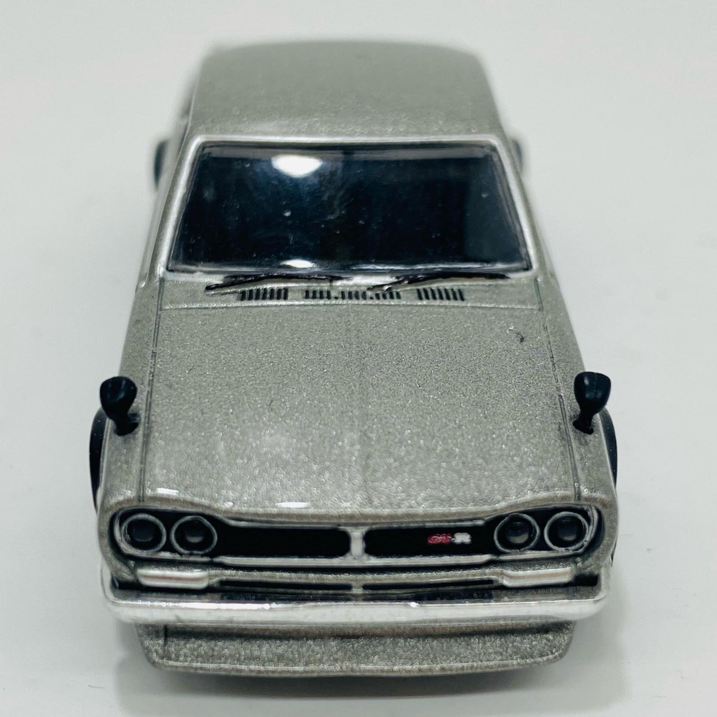 【中古】 1/64 Nissan Skyline 2000 GT-R KPGC10(シルバー)