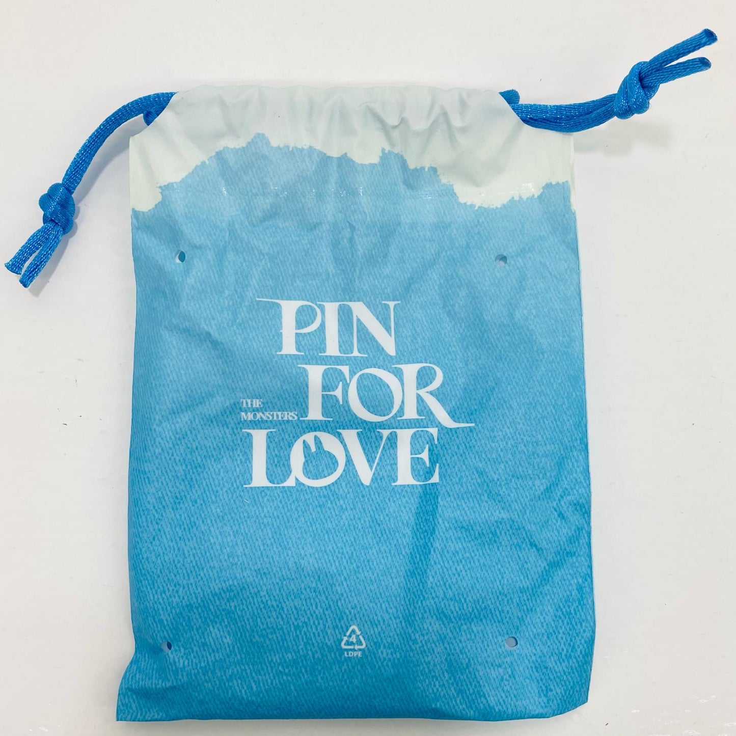 【中古】 U 「POPMART THE MONSTER PIN FOR LOVE シリーズ ぬいぐるみペンダント