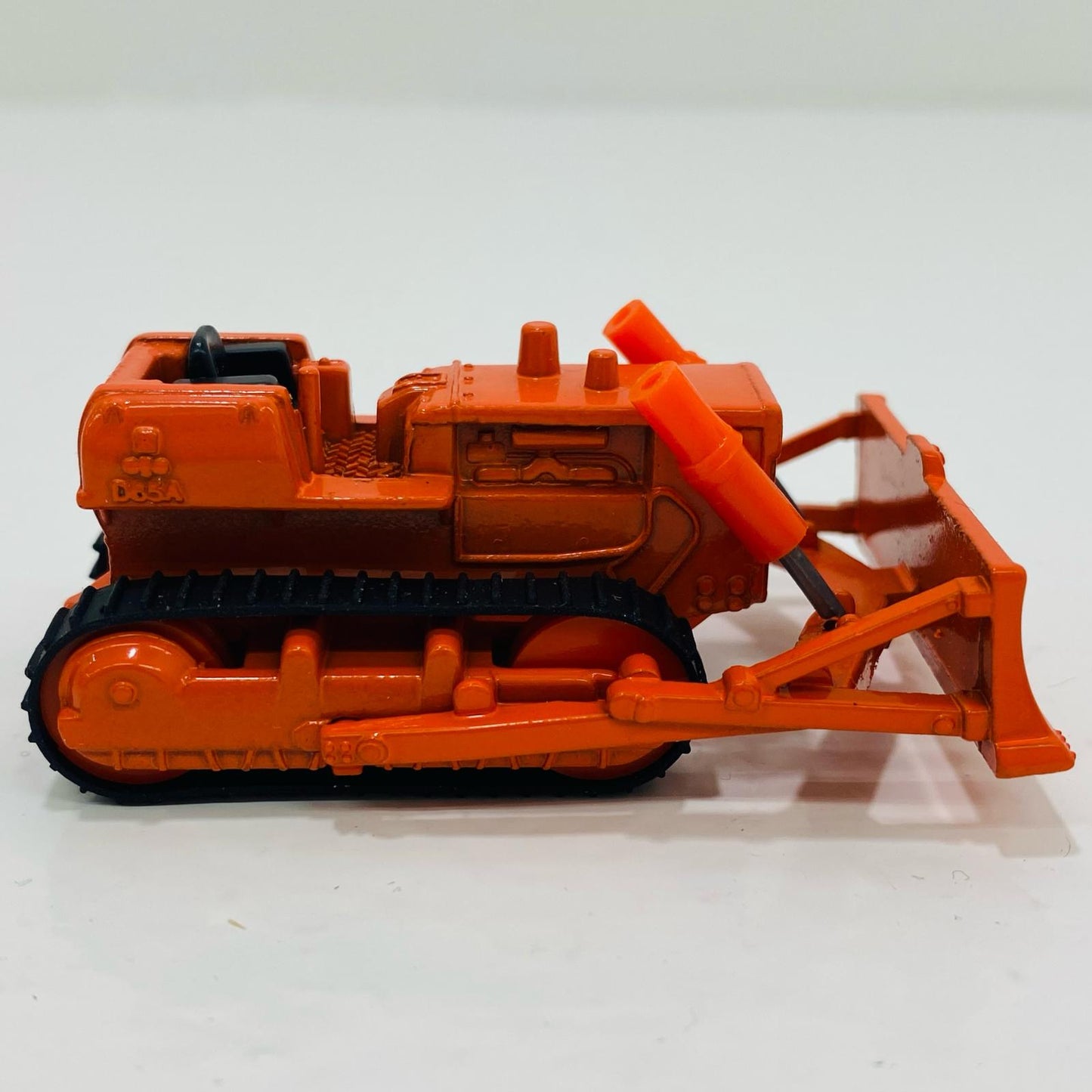 Used] 1/87 Komatsu Bulldozer D65A (Orange/Black Box/Made in Japan) "Tomica No. 70"