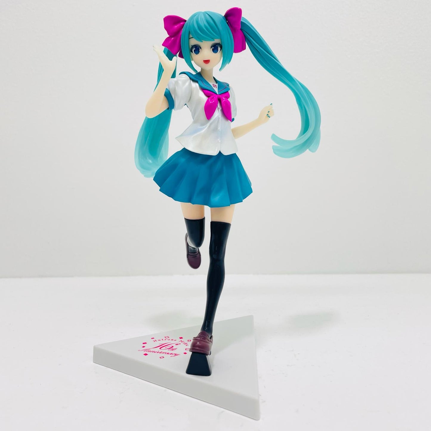 [Used] Hatsune Miku "16th Anniversary" KEI Ver. Luminasta "Hatsune Miku Series" [Figure]