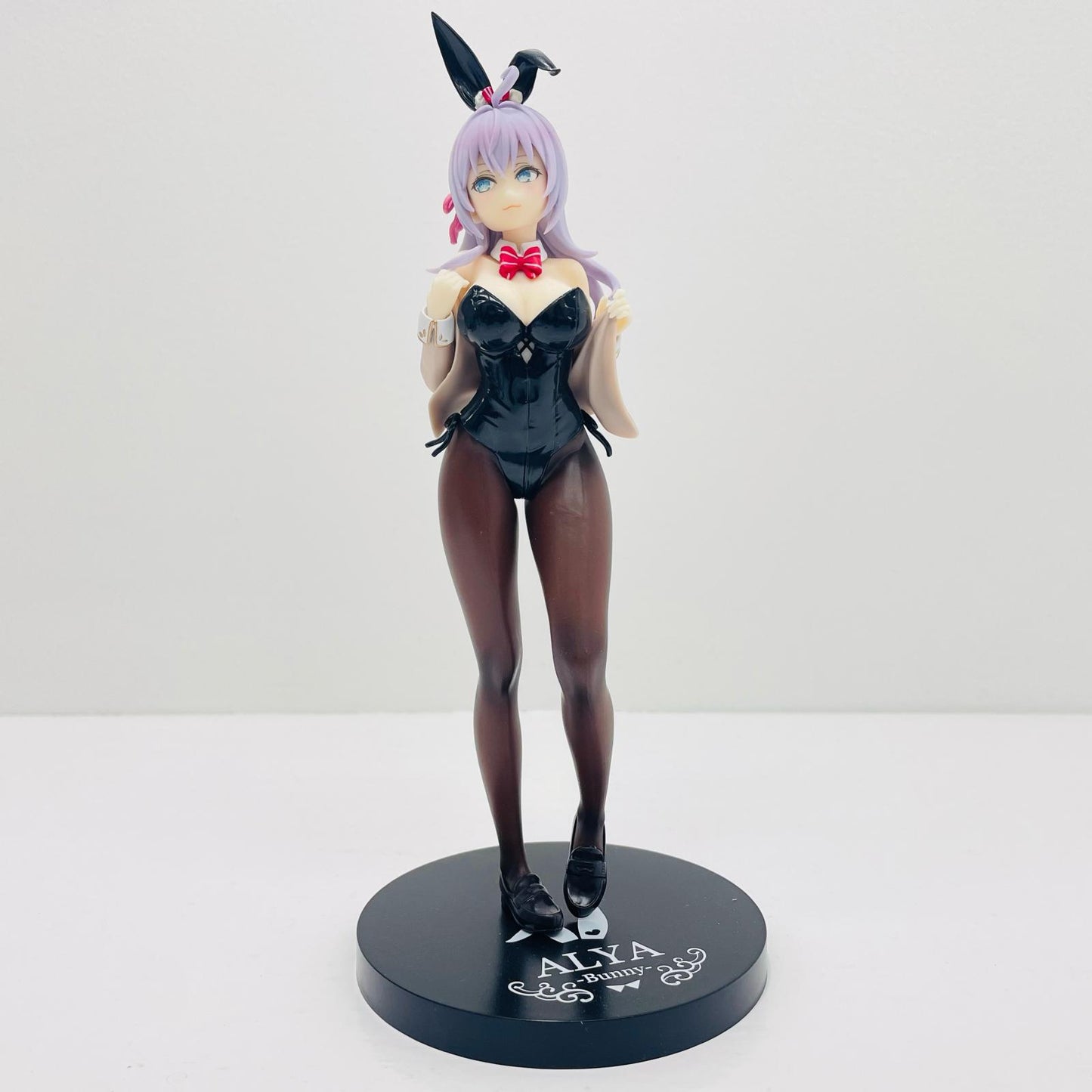[Used] Alisa - Bunny Luminasta "Alisa, Who Sits Beside Me and Sometimes Whispers Sweet Nothings in Russian" [Figure]