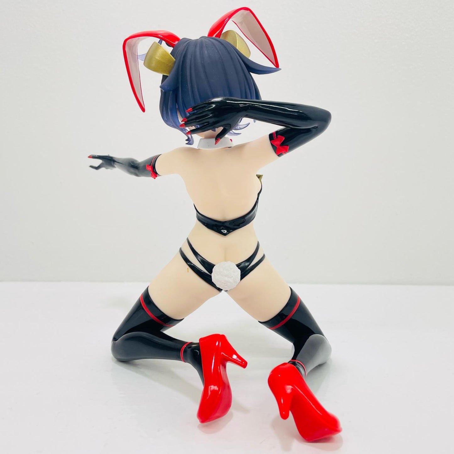 [Used] Magiabaiser: Evil Bunny Ver. One-SeventhCarat Figure "Being Adored by Magical Girls" [Figure]