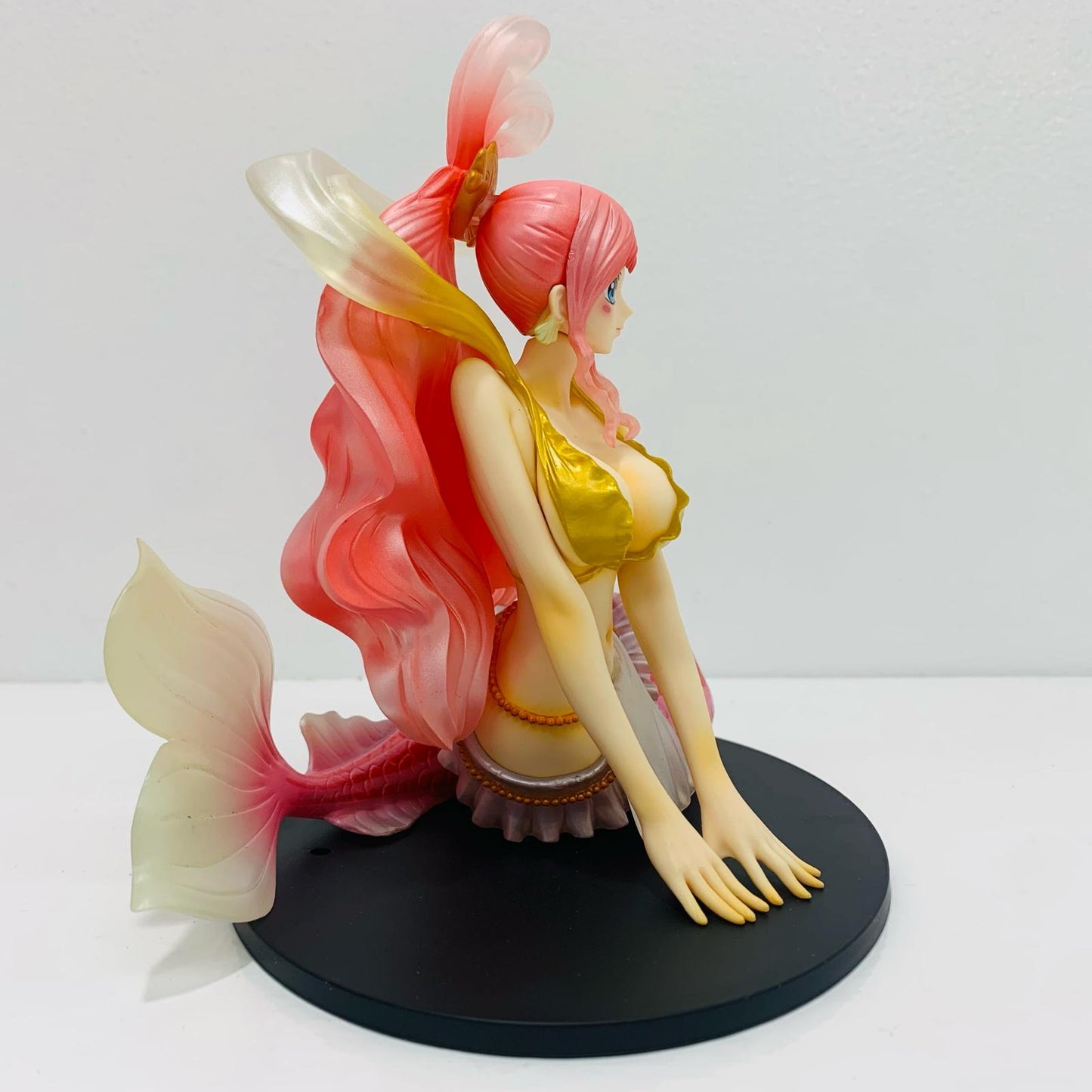 Shirahoishi Princess "1/144 WORLD SCALE ONE PIECE" Pre-Order [Figure]