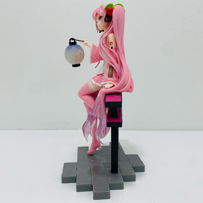 [Used] Sakura Miku AMP+ Figure ~Sakura Lantern ver.~ "Character Vocal Series 01 Hatsune Miku" [Figure]
