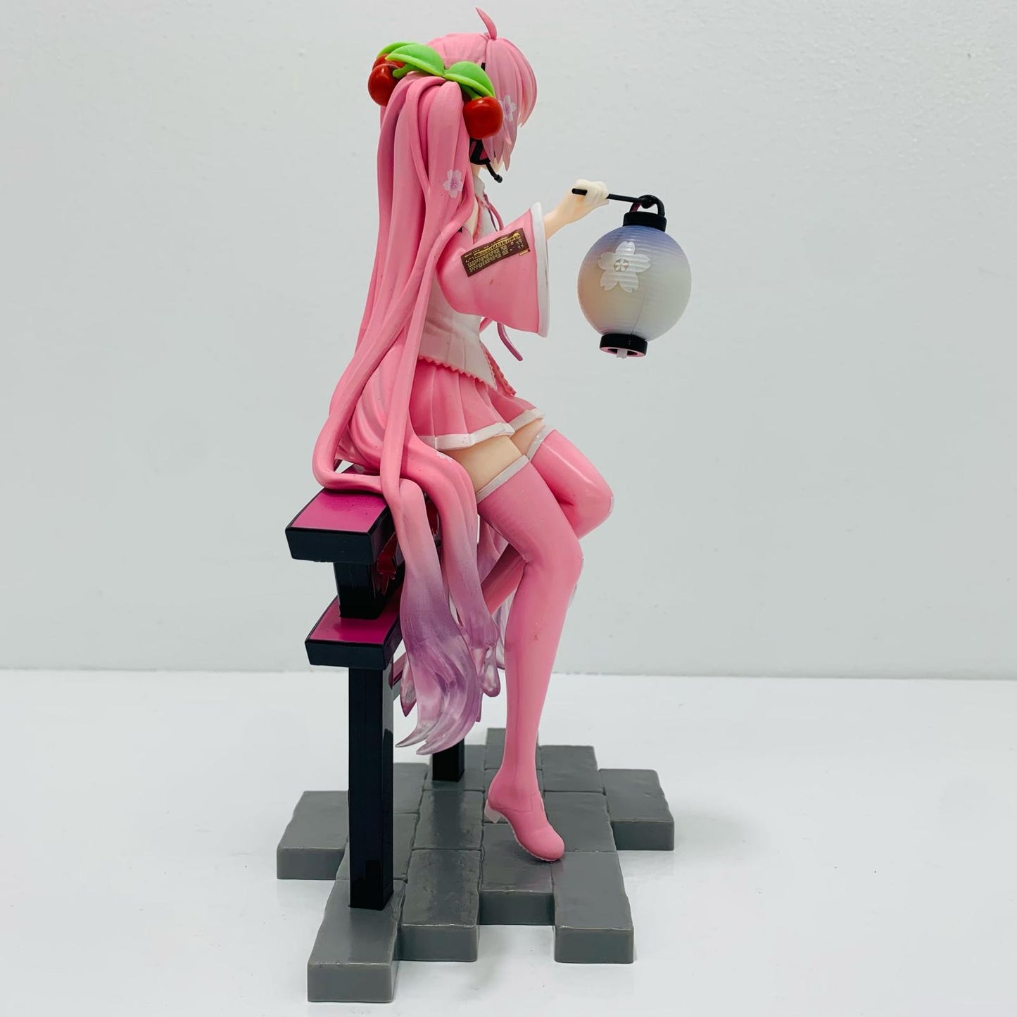 [Used] Sakura Miku AMP+ Figure ~Sakura Lantern ver.~ "Character Vocal Series 01 Hatsune Miku" [Figure]