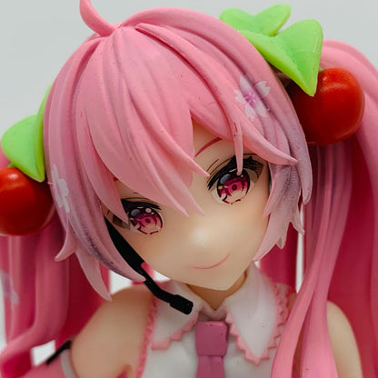 [Used] Sakura Miku AMP+ Figure ~Sakura Lantern ver.~ "Character Vocal Series 01 Hatsune Miku" [Figure]