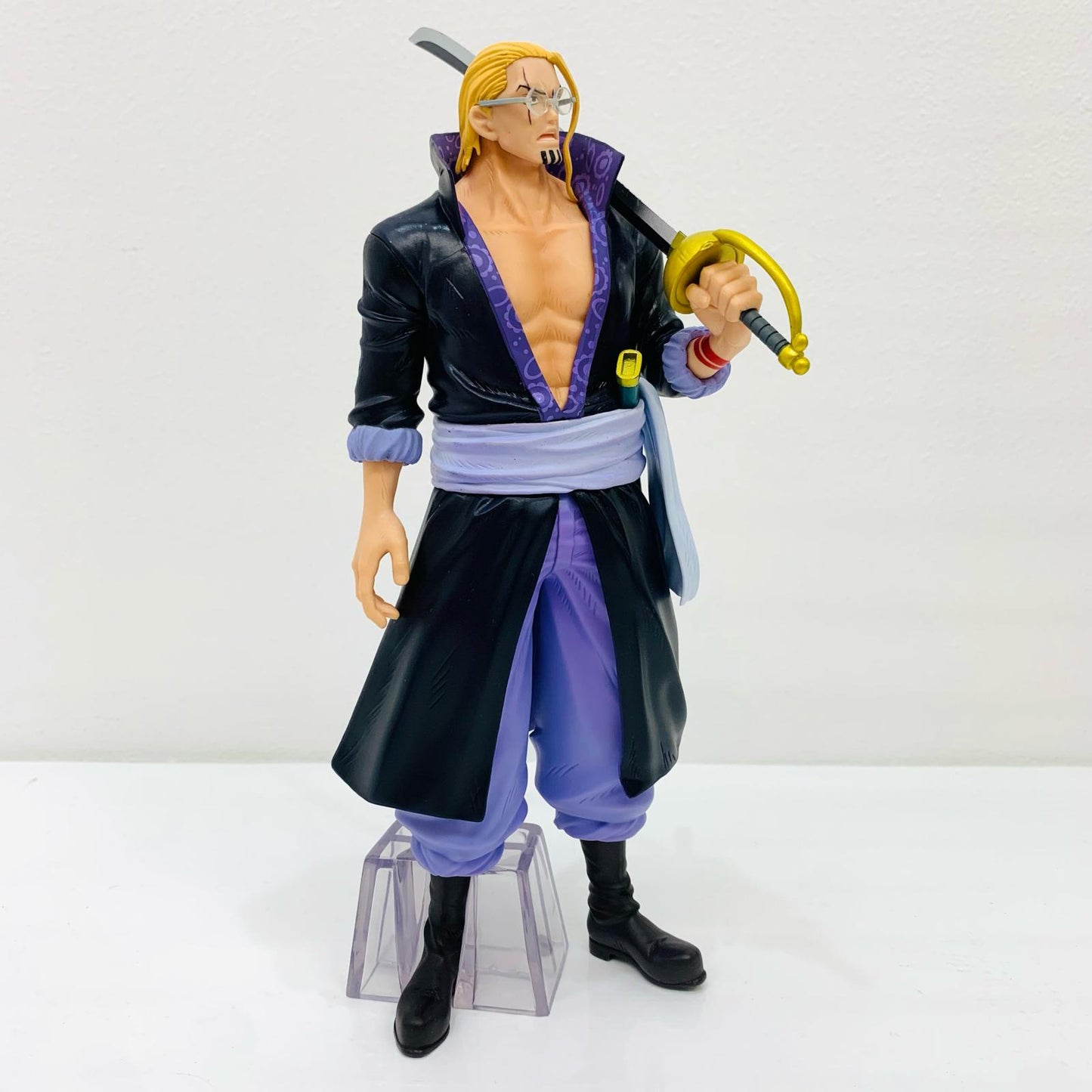 【中古】 B賞シルバーズ・レイリーMASTERLISEEXPIECE「ロジャー海賊団～伝説の海賊～/一番くじワンピース」【フィギュア】