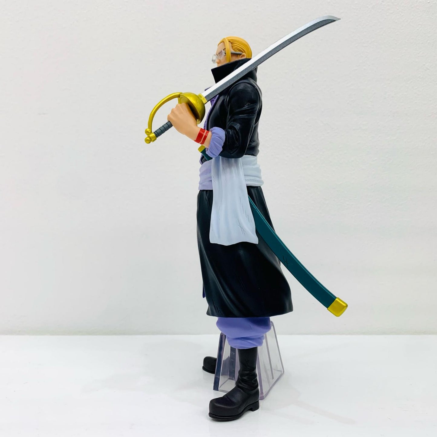 【中古】 B賞シルバーズ・レイリーMASTERLISEEXPIECE「ロジャー海賊団～伝説の海賊～/一番くじワンピース」【フィギュア】