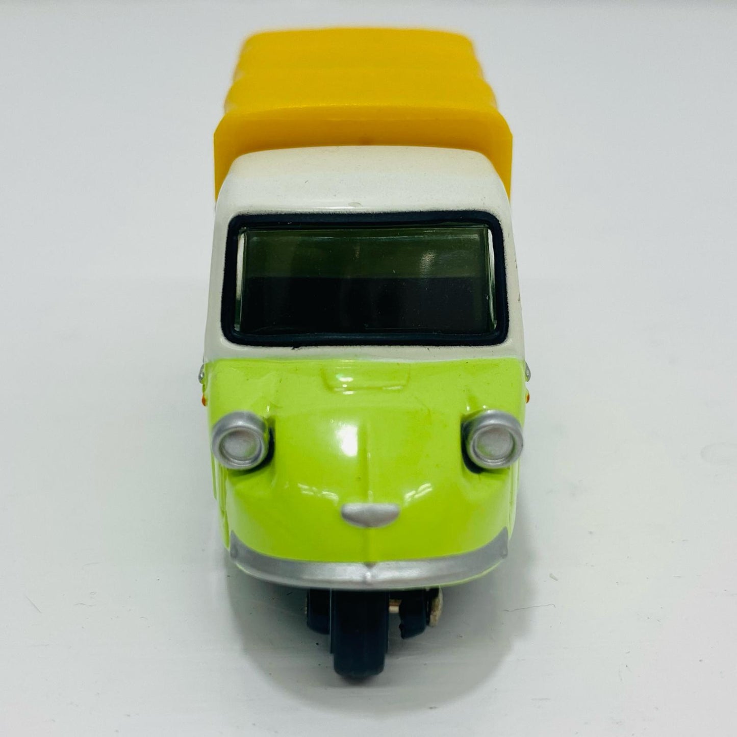 【Used】 1/50 Daihatsu Midget (Light Green x Yellow) "Tomica Classic Car Selection" Toys Dream Project Limited