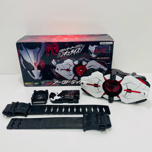 【中古】 変身ベルトDXアークドライバー「仮面ライダーゼロワン」プレミアムバンダイ限定