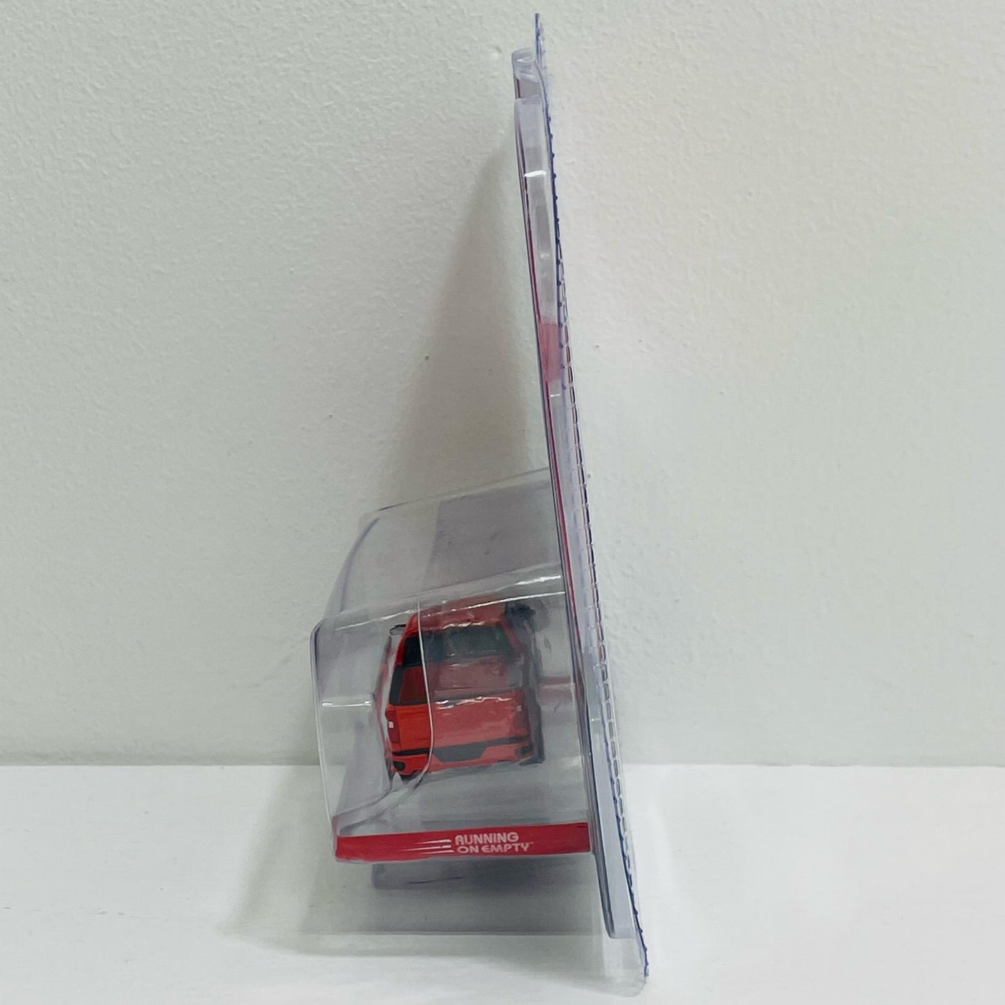 [Used] 1/64 2023 Chevrolet Silverado - Phillips 66