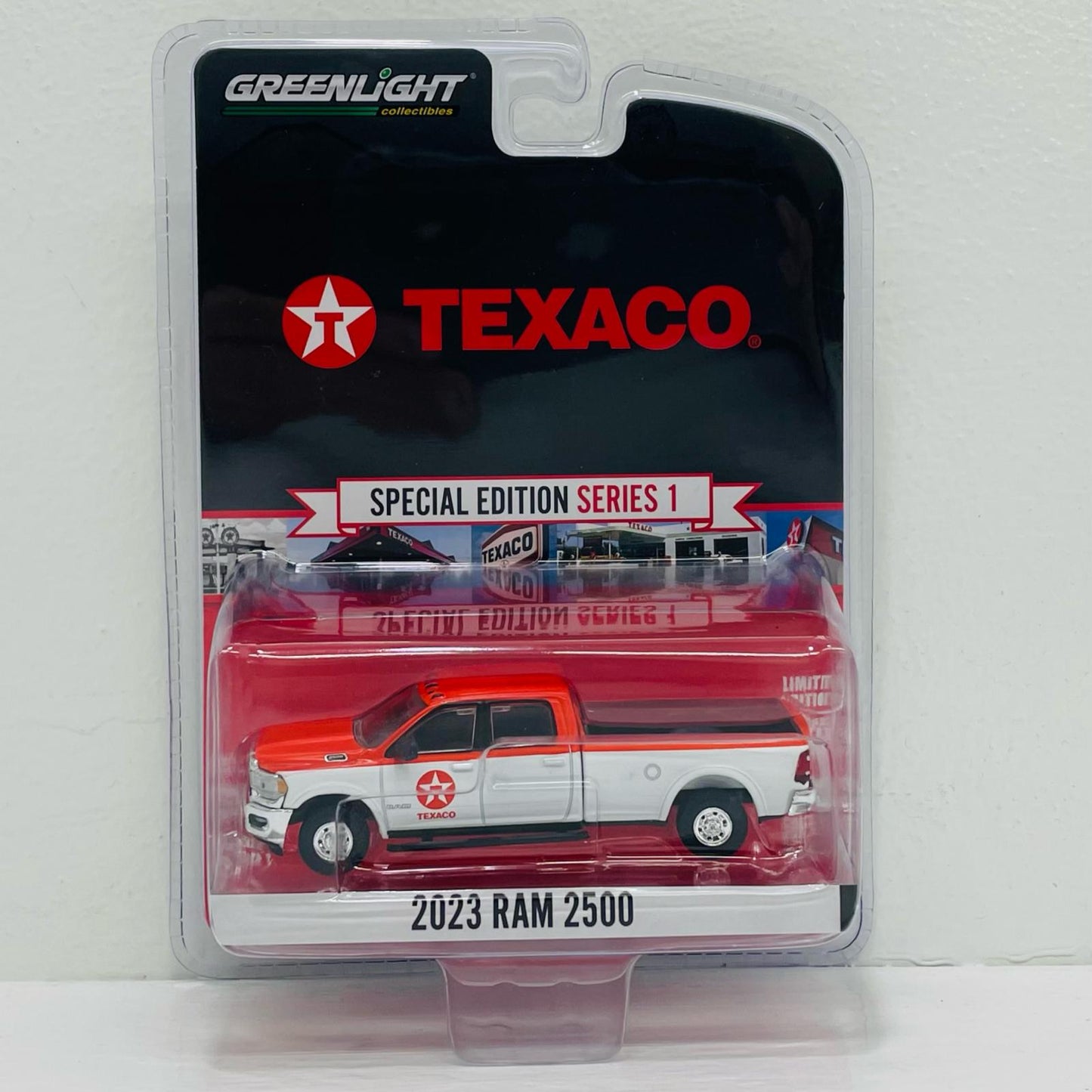 【Used】 1/64 2023 Ram 2500 "Texaco Special Edition Series 1"