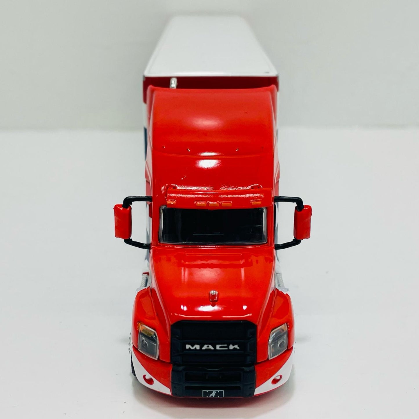 [Used] 1/64 2019 Mack Anthem 18 Wheeler Tractor-Trailer -