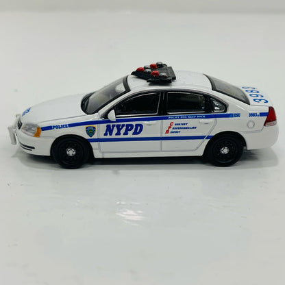 【中古】 1/64 chevrolet Impara ニューヨーク市警 NYPD