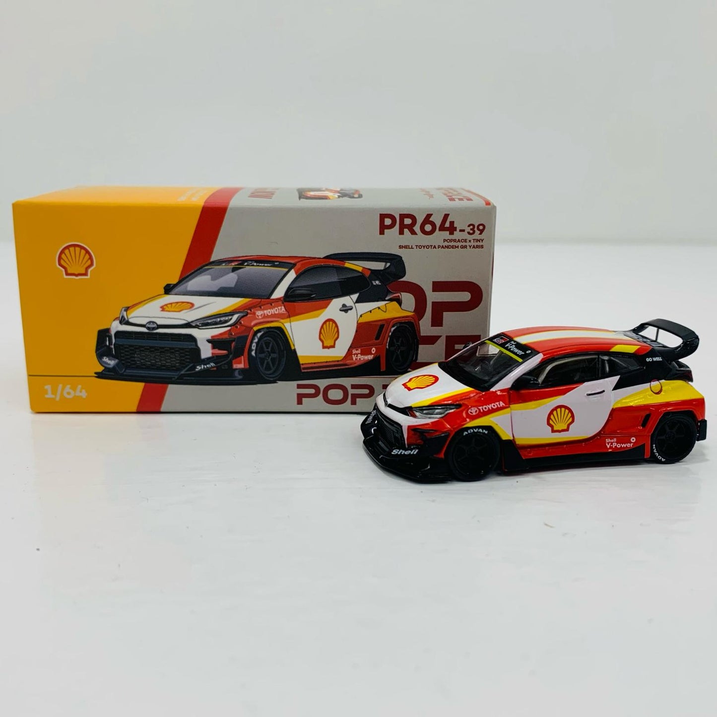 1/64 SHELL TOYOTA PANDEM GR YARIS
