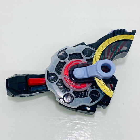 マグナムレイズバックル「仮面ライダーギーツ」