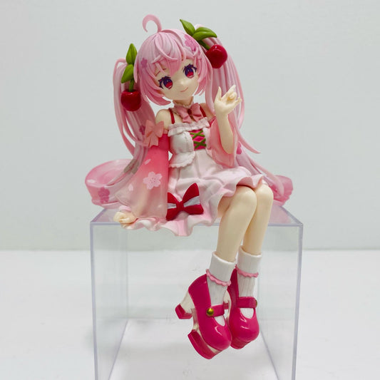 Sakura Miku 2025 - Noodle Stopper Figure 