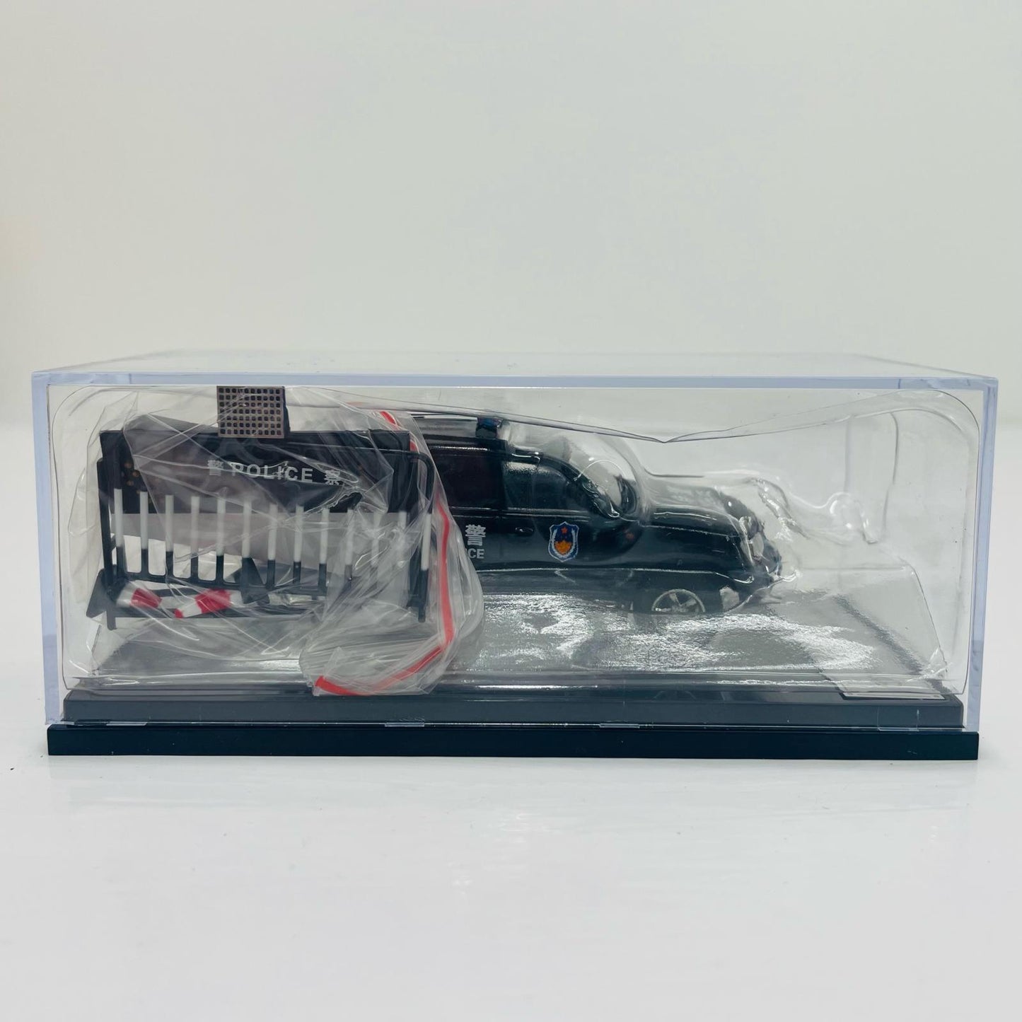 1/64 Toyota Land Cruiser 100 - LHD China S.W.A.T. (Black)