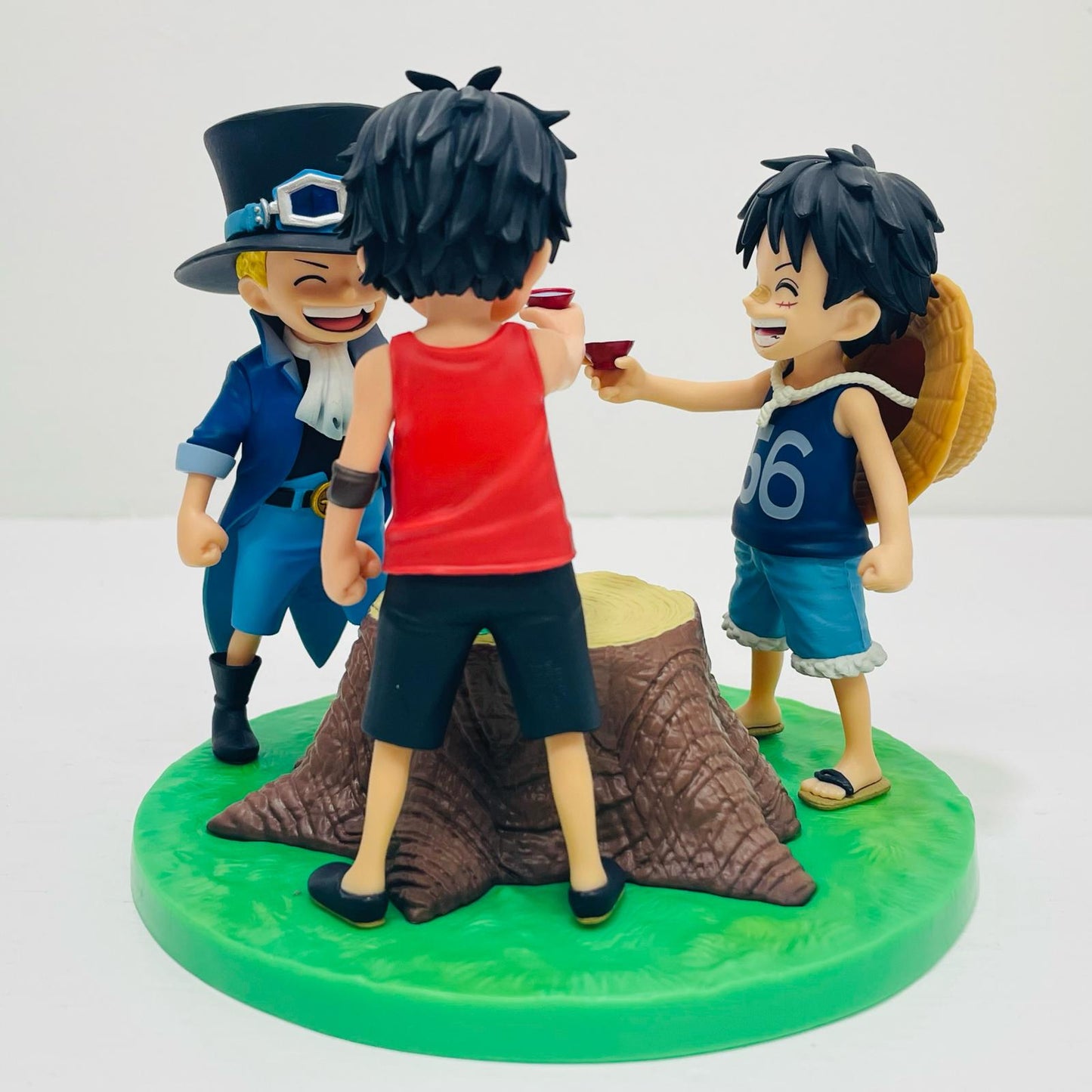 A Prize Revible Moment -Ace & Sabo & Luffy- "Dramatic Memories / Ichiban Kuji One Piece" [Figure]