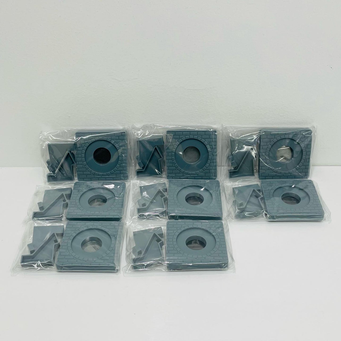 Metal Manhole Cover 8-Piece Set "Tokyo Revengers Metal Manhole Covers"