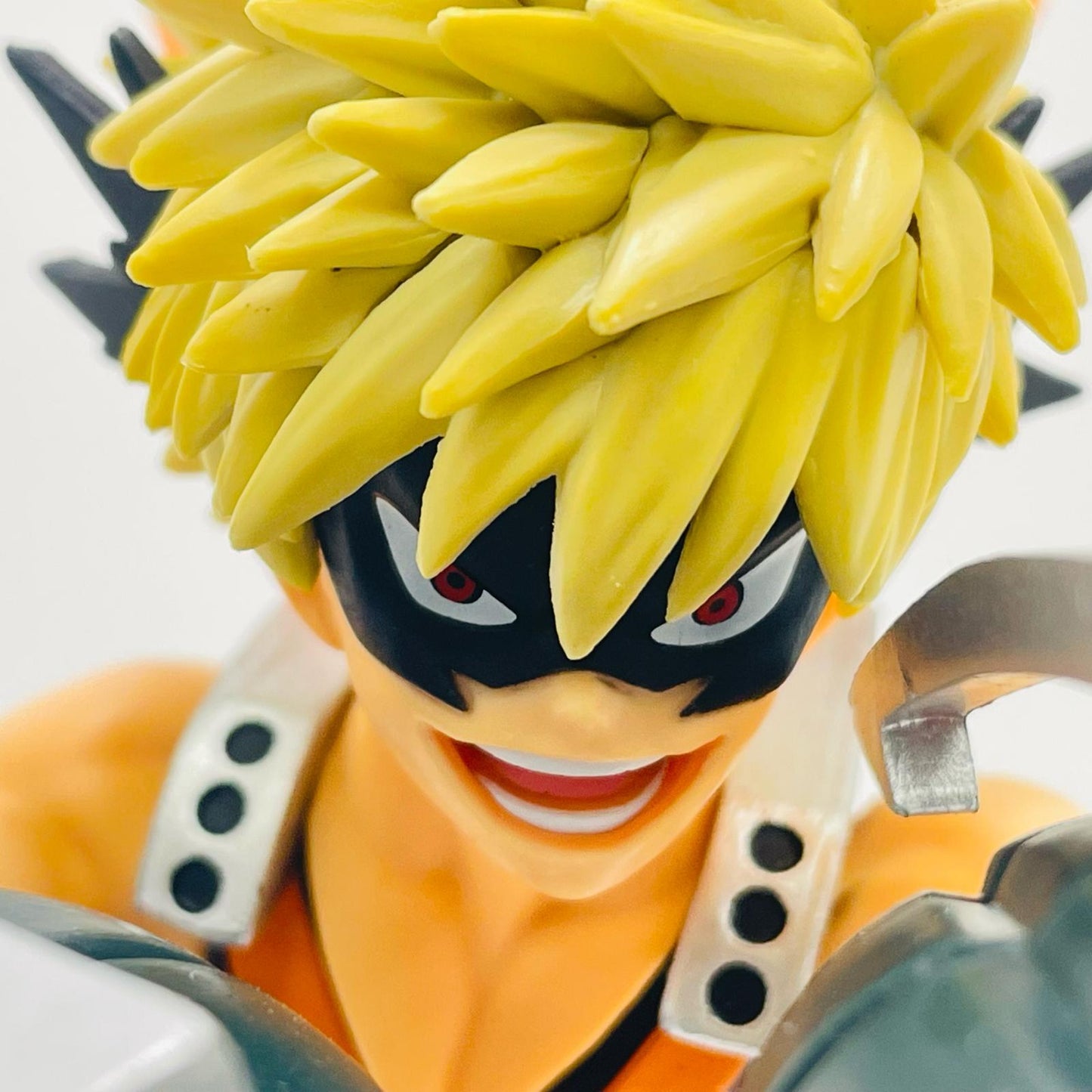 Prize B/Katsuki Bakugo; Figure "Fierce Fight/Ichiban Kuji My Hero Academia" [Figure]