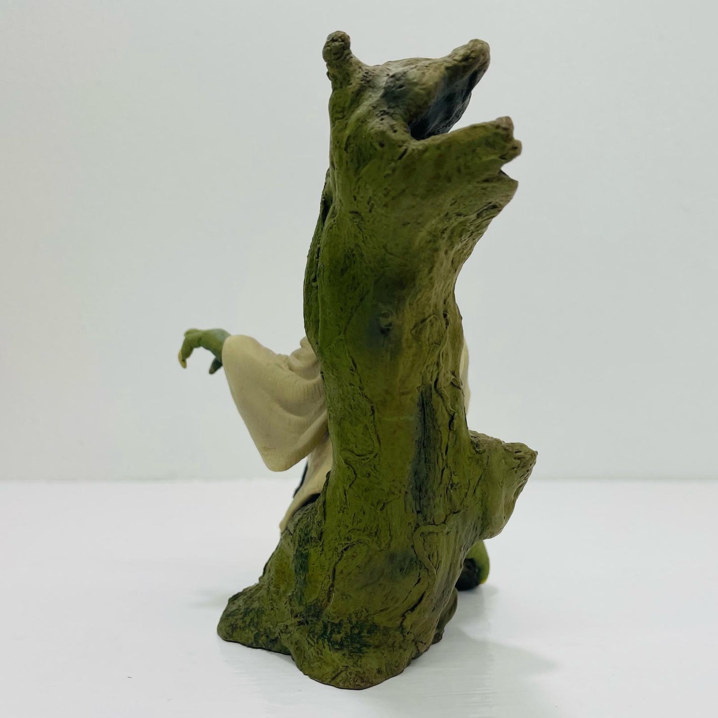 Yoda "Star Wars Episode V: The Empire Strikes Back" 1/7 scale pre-painted soft vinyl assembly kit [Figure]