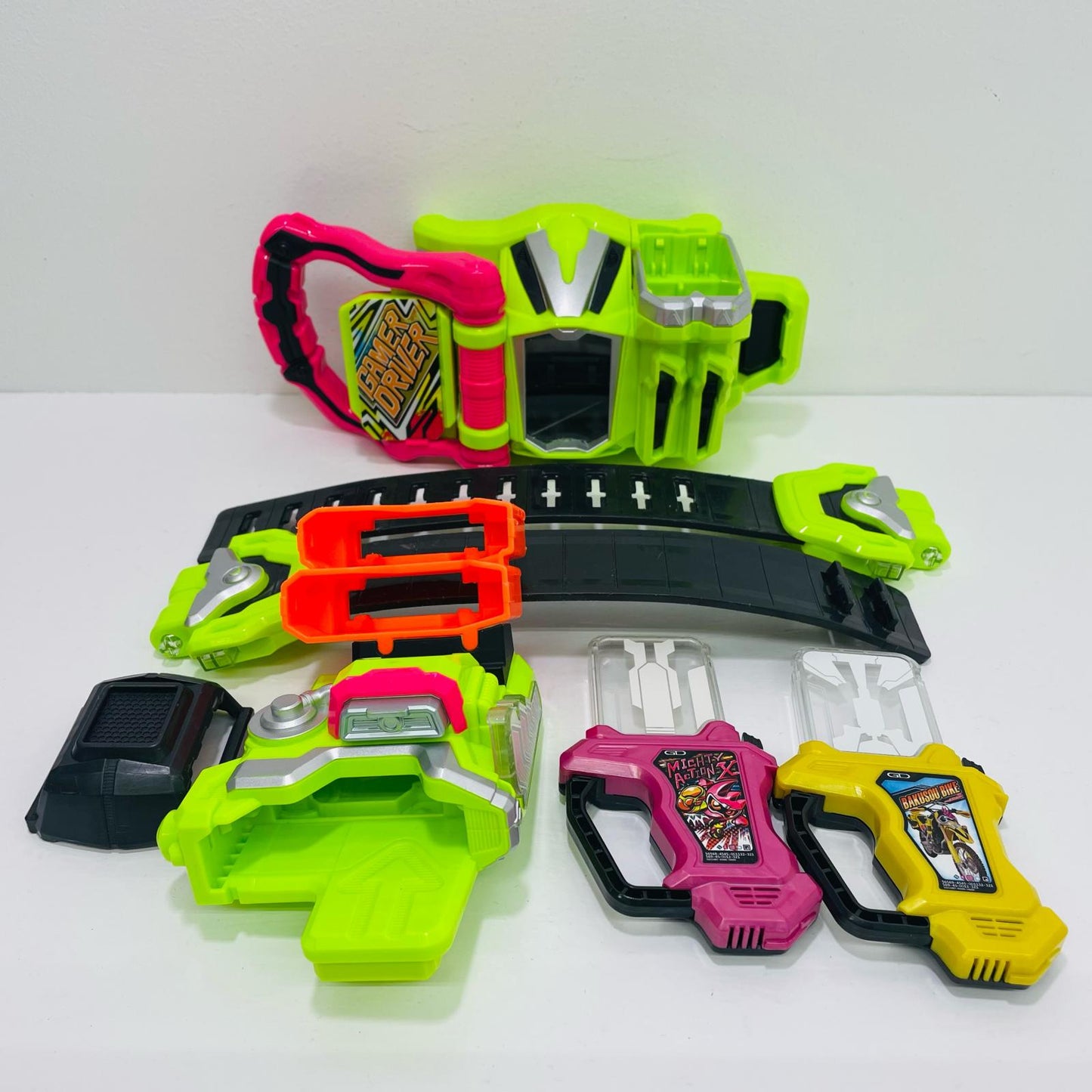 Henshin Belt DX Gamer Driver "Kamen Rider Ex-Aid"
