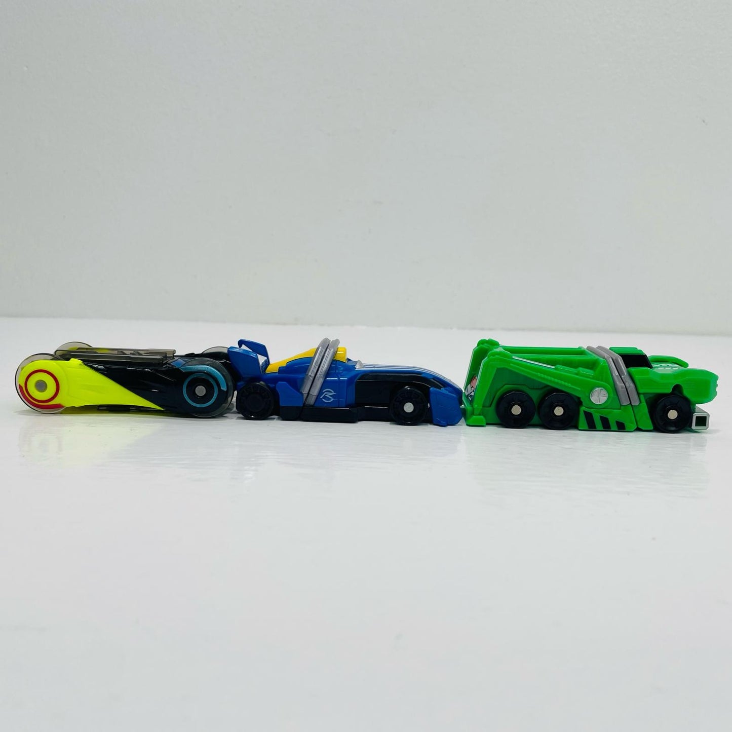 DX Shift Car Holder "Kamen Rider Drive"