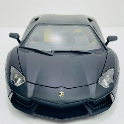 1/18 Lamborghini Aventador LP 700-4 (Black)