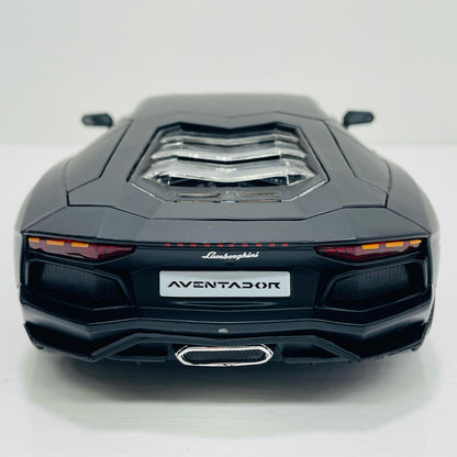 1/18 Lamborghini Aventador LP 700-4 (Black)
