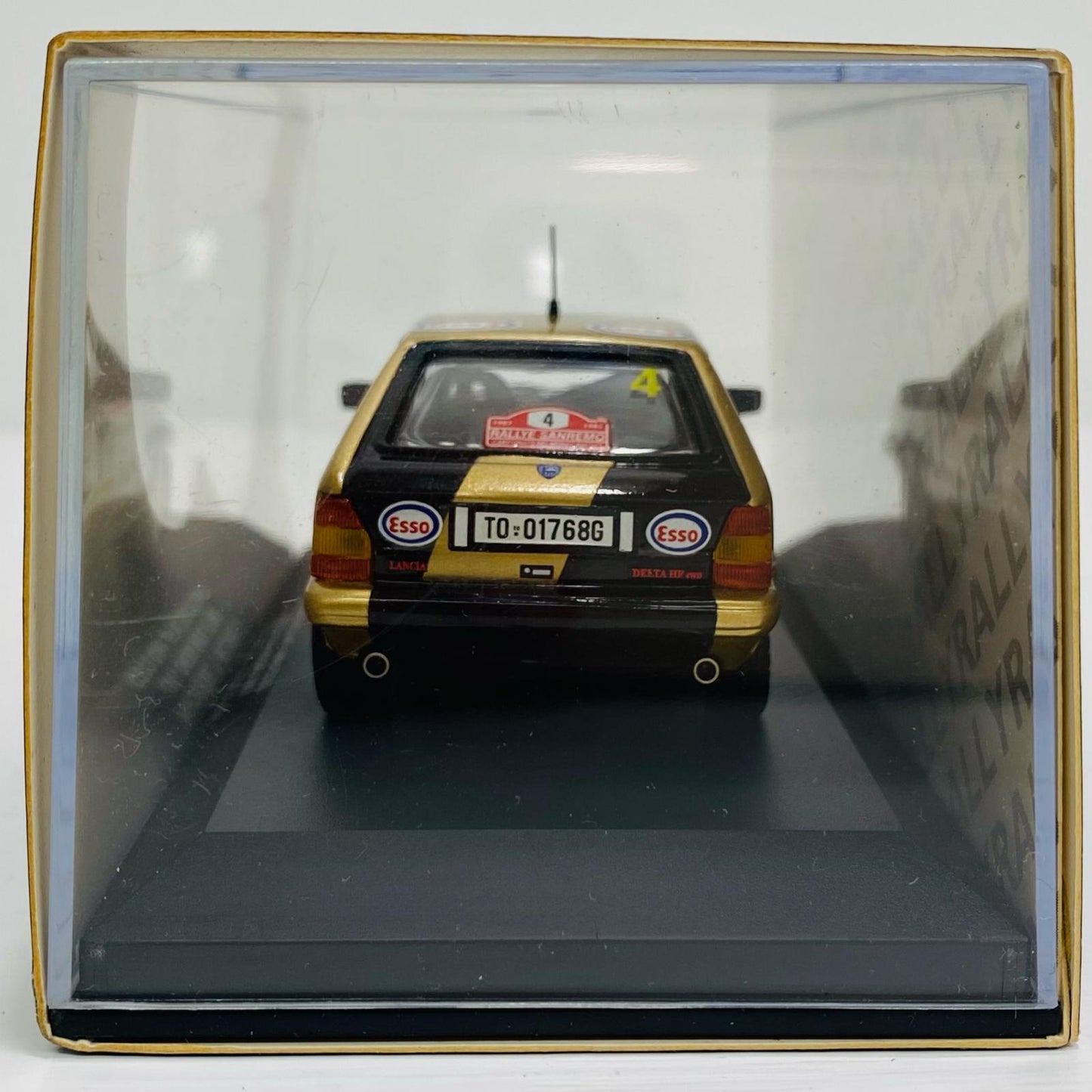 1/43 ランチア デルタ HF 4WD ESSO サンレモラリー 1987 No.4 F.タバトン(ゴールド×ブラック)