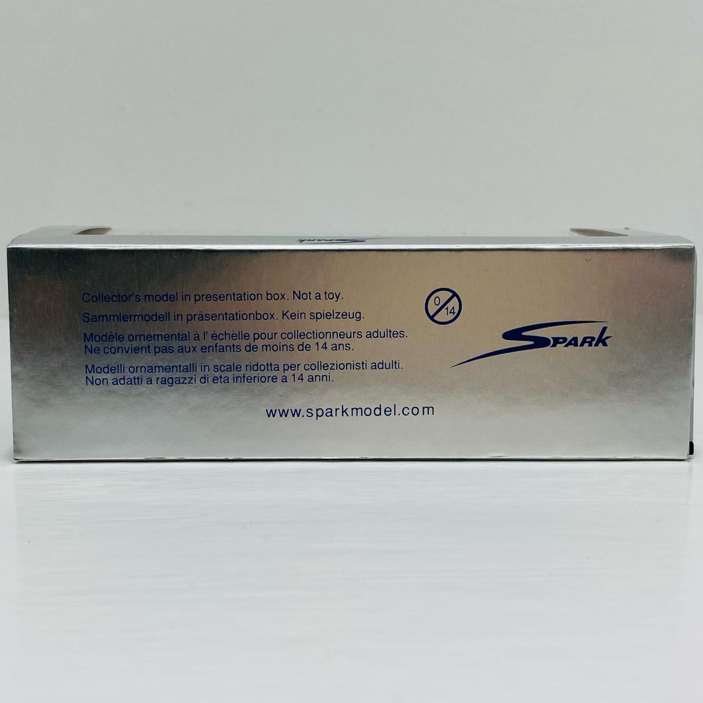 1/43 tvr carbera speed 12 2005 (メタリックレッド)