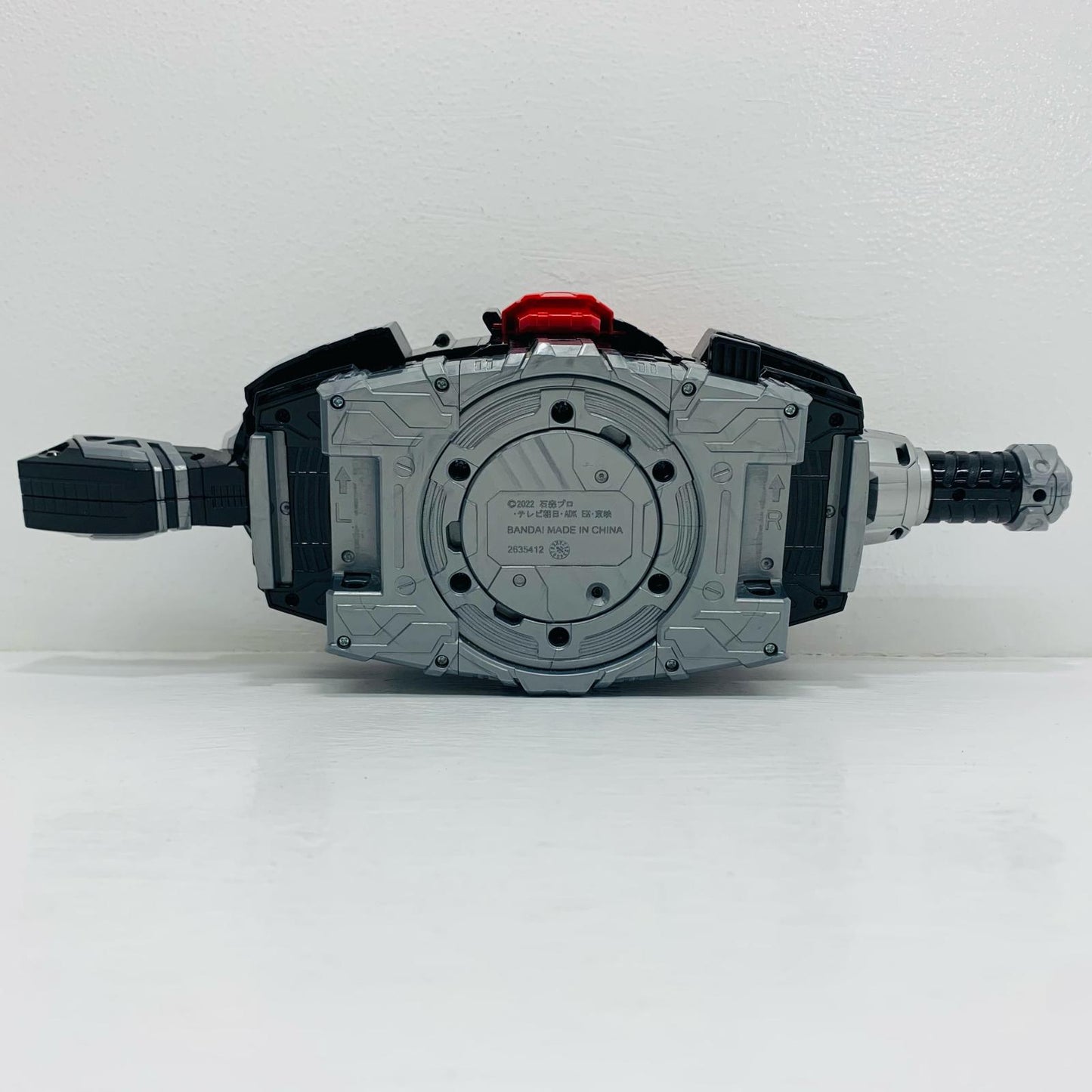 変身ベルトDXデザイアドライバー「仮面ライダーギーツ」