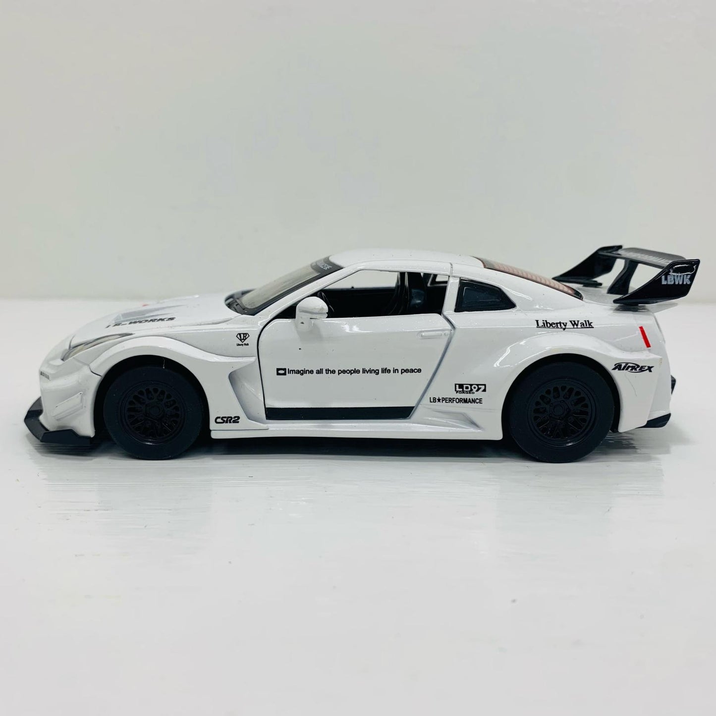 1/32 GT-R R35 プルバックミニカー