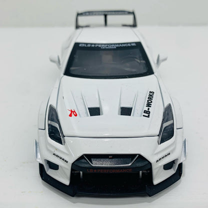 1/32 GT-R R35 プルバックミニカー