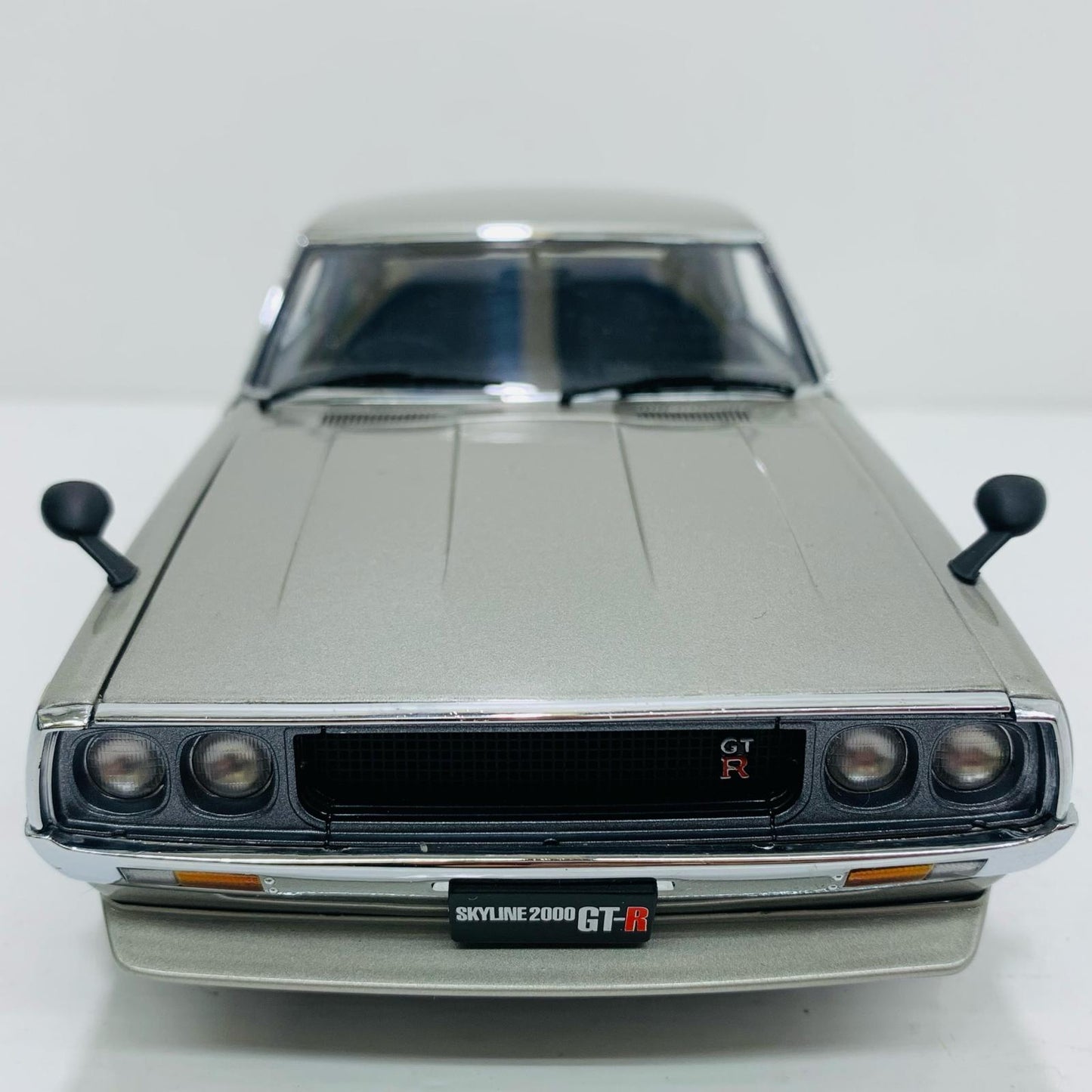 1/18 日産スカイライン GT-R ケン＆メリー Fスポイラー・RSワタナベホイル シルバー