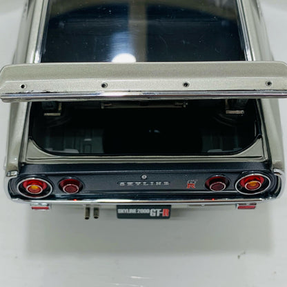 1/18 日産スカイライン GT-R ケン＆メリー Fスポイラー・RSワタナベホイル シルバー