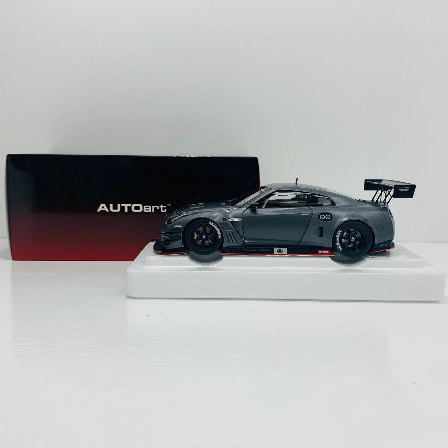 おもちゃ・玩具 1/18 日産 GT-R NISMO GT3(ダークマット・グレー) その他TOY【飾磨店】