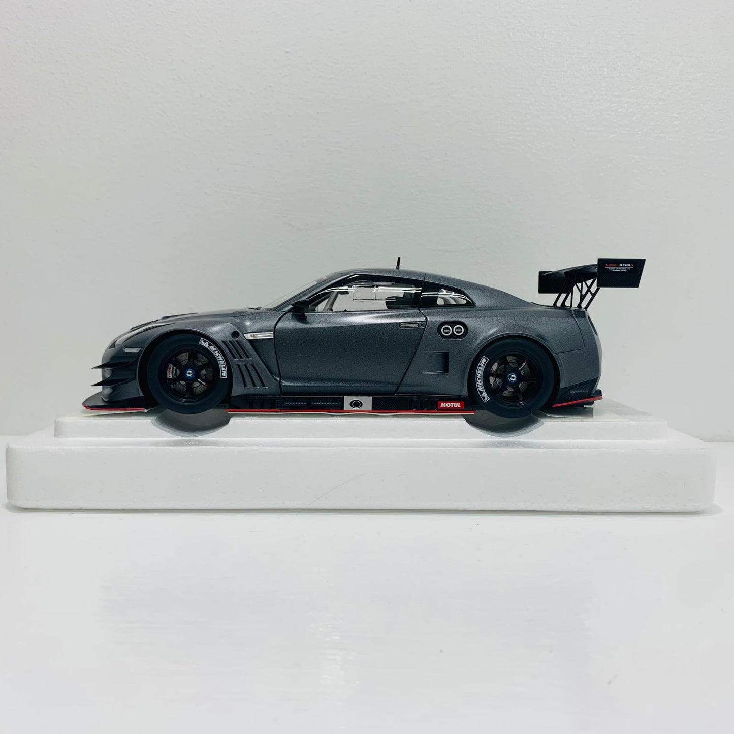 おもちゃ・玩具 1/18 日産 GT-R NISMO GT3(ダークマット・グレー) その他TOY【飾磨店】